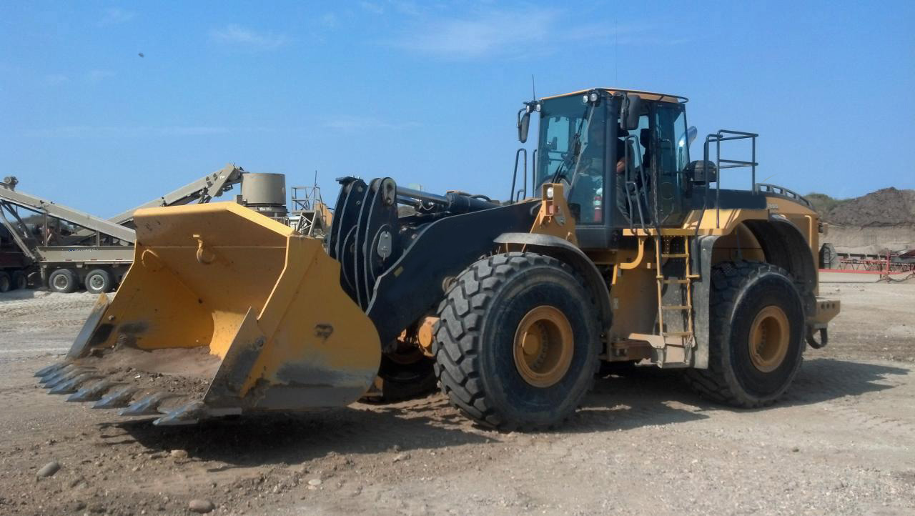 Wheel Loader Spade Nose/Straight Edge Buckets GEM Attachments